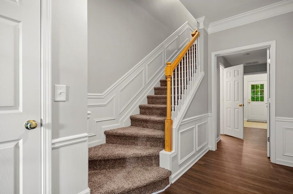 3345 Lathenview Ct, Alpharetta, GA 30004-8917
