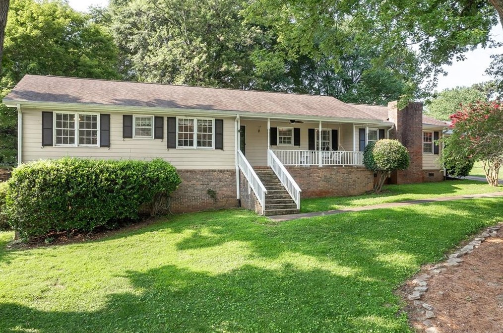 1739 Rangewood Dr Sw, Lilburn, GA 30047