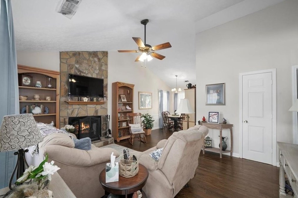 5015 Truman Mountain Rd, Gainesville, GA 30506