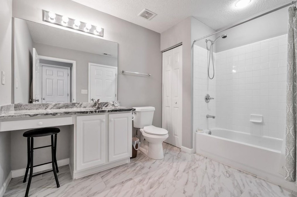 35108 Harvest Ridge Ln, Alpharetta GA  30022-8638 exterior