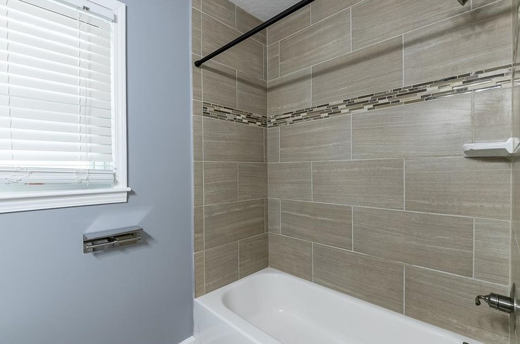 3261 Bonway Dr, Decatur GA  30032-2429 exterior