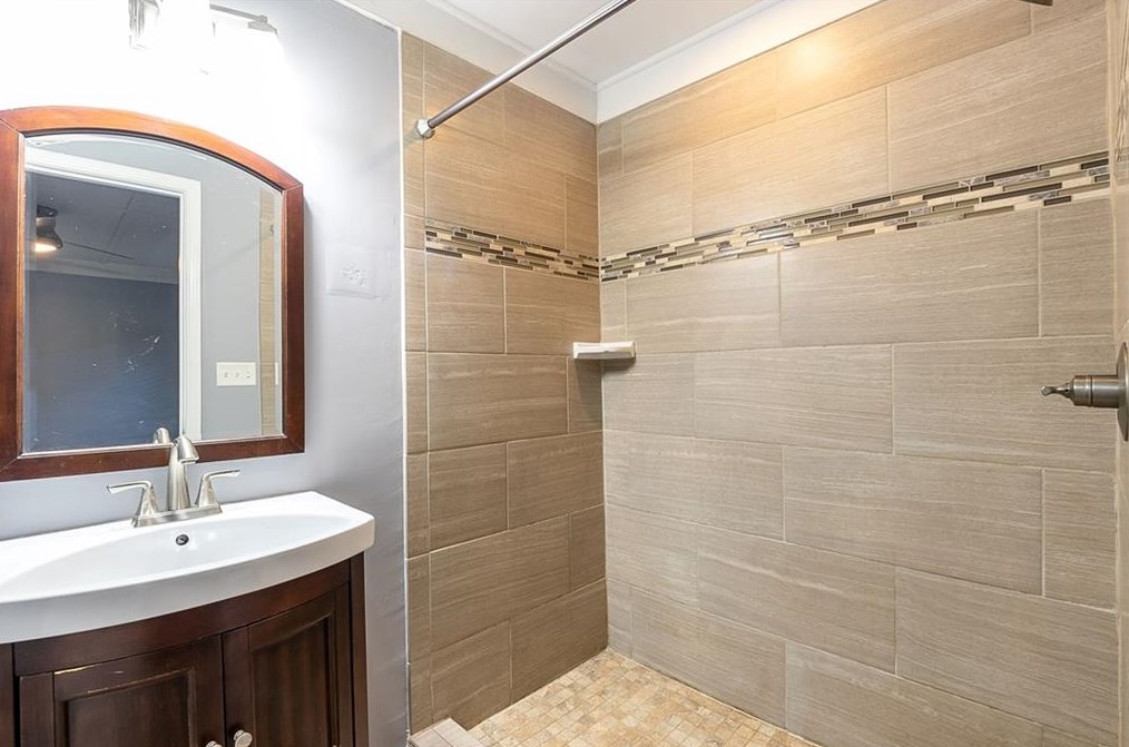 3261 Bonway Dr, Decatur GA  30032-2429 exterior