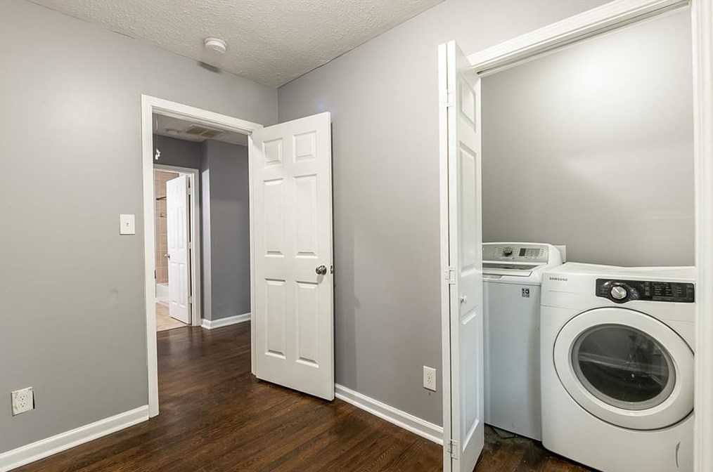 3261 Bonway Dr, Decatur GA  30032-2429 exterior