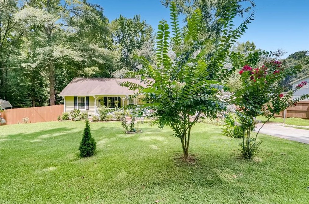 130 Highland Dr, Stockbridge, GA 30281