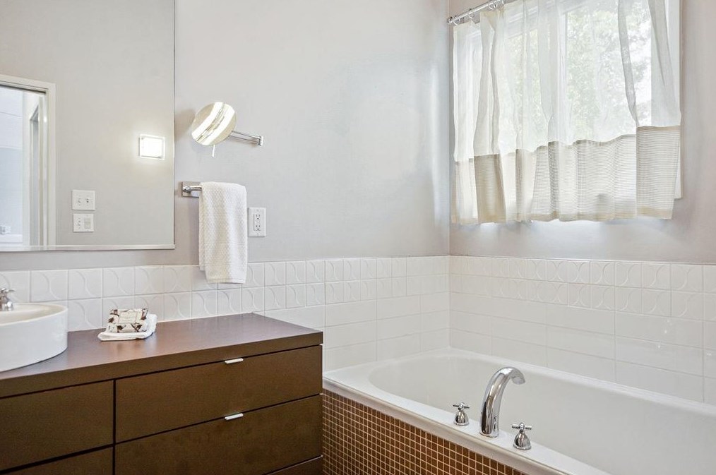 130 Second Ave, Decatur GA  30030-3548 exterior