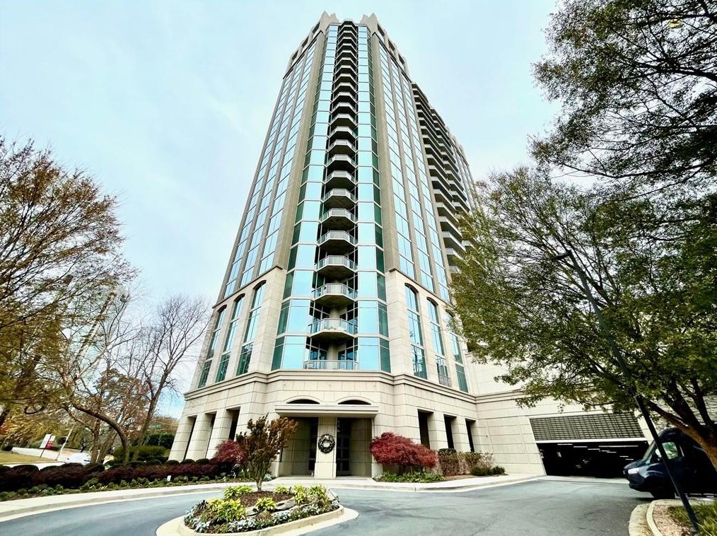2795 Peachtree Rd Ne Unit 404, Atlanta, GA 30305