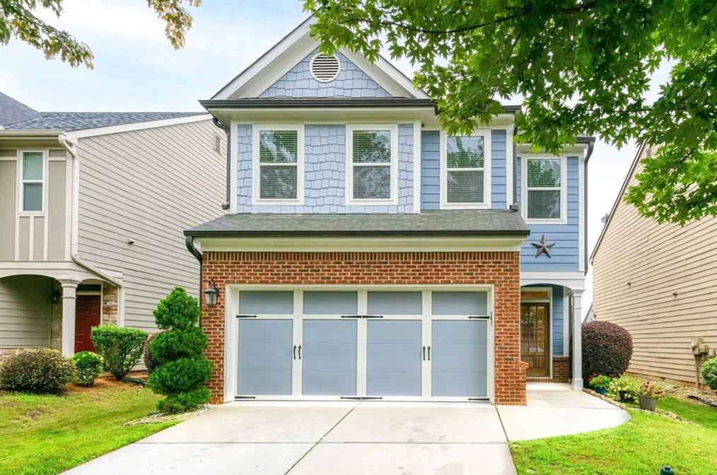 2071 Lily Valley Dr, Lawrenceville, GA 30045-5196