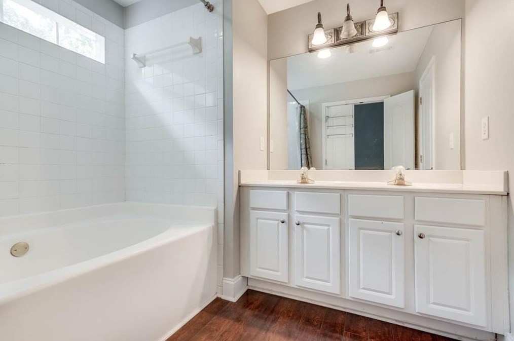 1580 Commerce Dr, Decatur GA  30030-3127 exterior