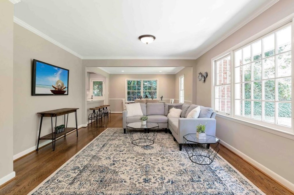 35 Whispering Way, Atlanta GA  exterior