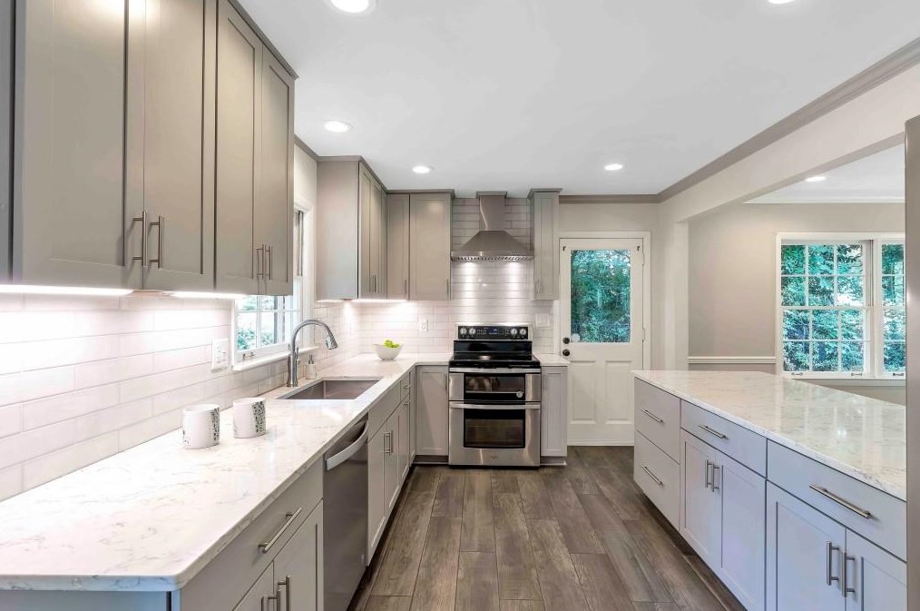 35 Whispering Way, Atlanta GA  exterior