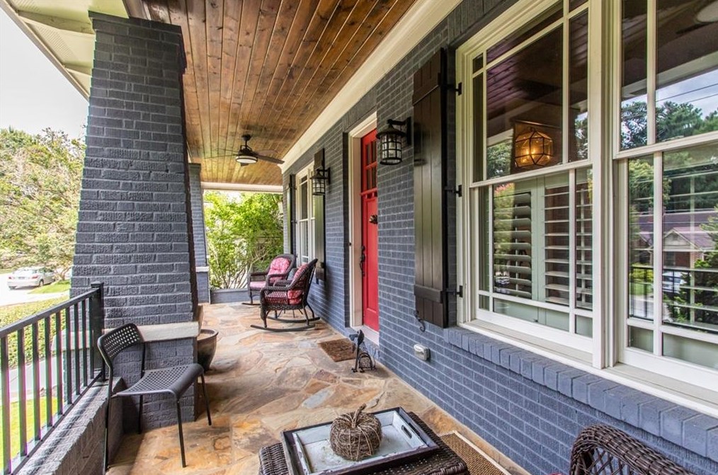 694 Yorkshire Rd, Atlanta GA  30306-3251 exterior