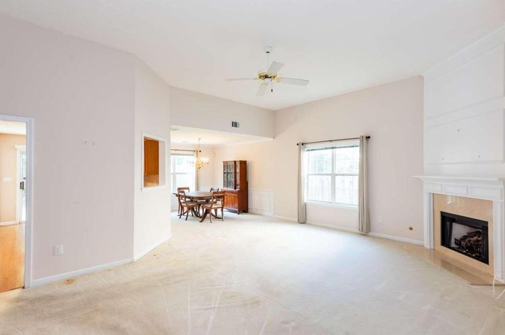 2295 Winthrope Way Dr, Alpharetta, GA 30009-8305