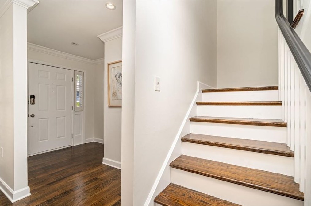 1122 Moorestown Cir, Decatur GA  30033-2725 exterior