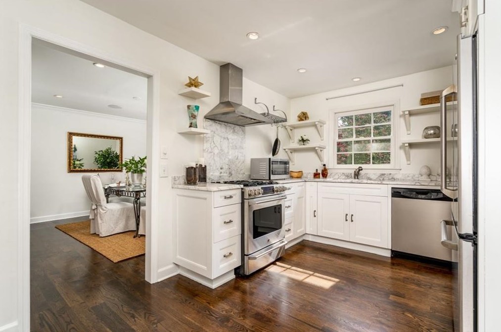 1122 Moorestown Cir, Decatur GA  30033-2725 exterior