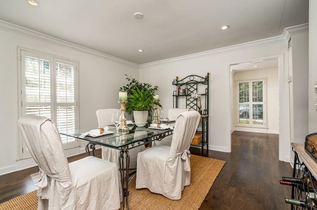 1122 Moorestown Cir, Decatur GA  30033-2725 exterior