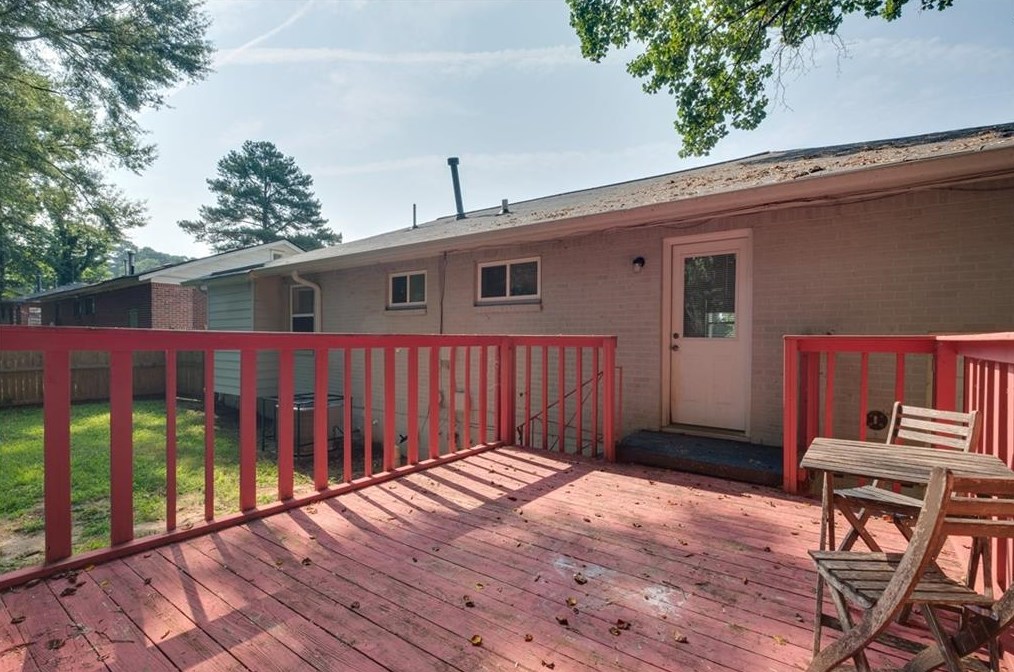 3266 Glenco Dr, Decatur GA  30032-7046 exterior