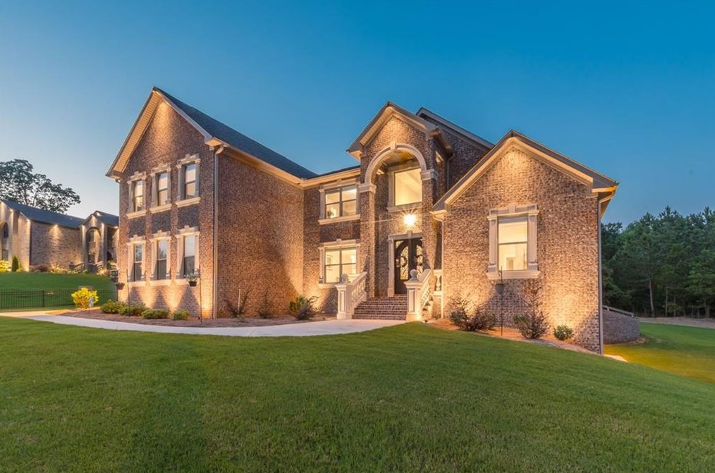 2544 Pattington Way Ne, Conyers, GA 30013