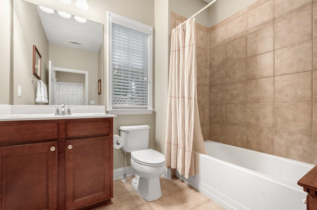 1936 Ridgemont Ln, Decatur GA  30033-4076 exterior