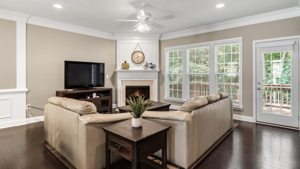 1936 Ridgemont Ln, Decatur GA  30033-4076 exterior