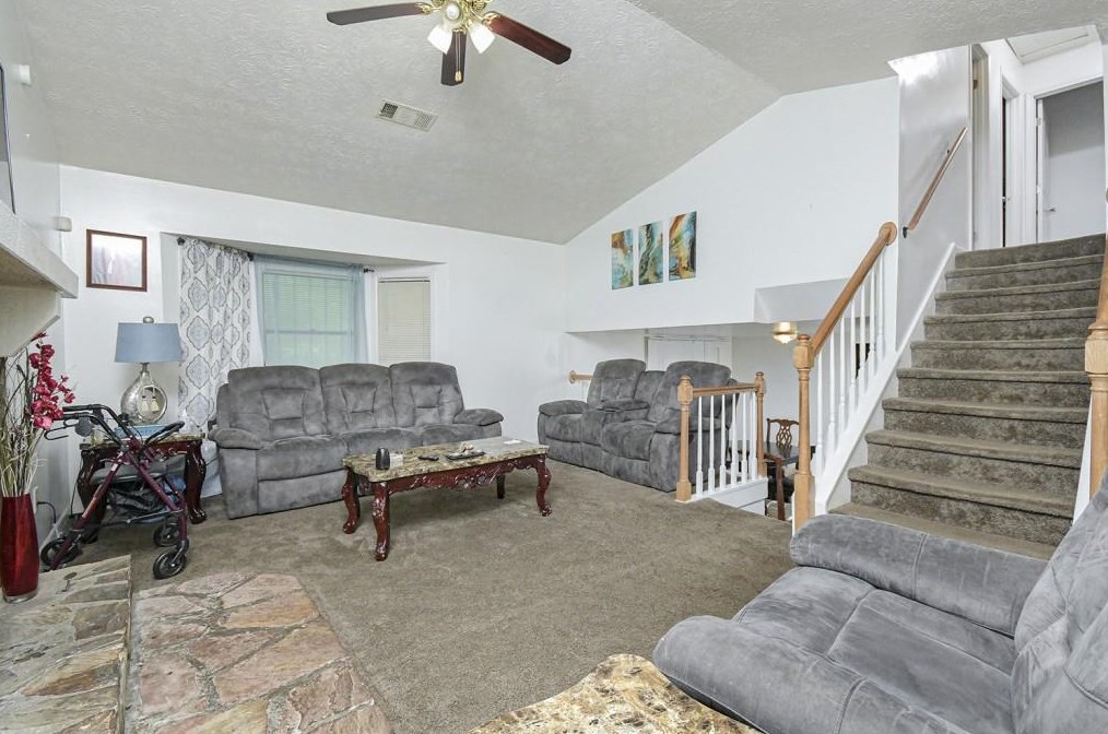 927 Lake Watch Dr, Stone Mountain, GA 30088