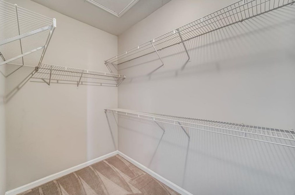 534 Sandringham Dr, Alpharetta GA 30004-4972 exterior