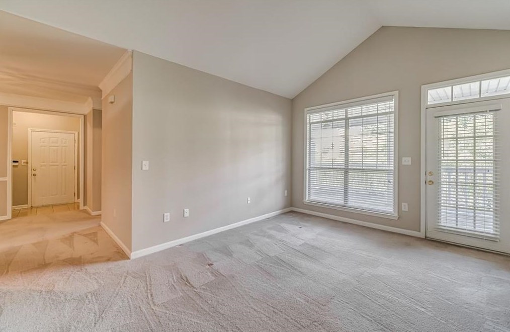 534 Sandringham Dr, Alpharetta GA 30004-4972 exterior