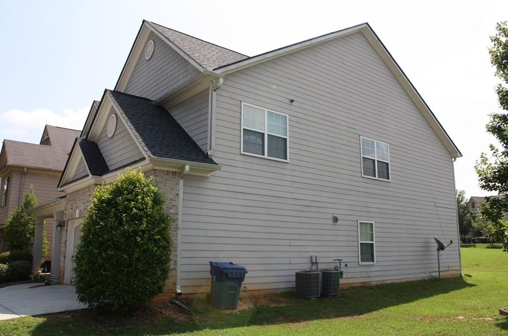 1528 Scenic Pines Dr, Lawrenceville, GA 30044-6285