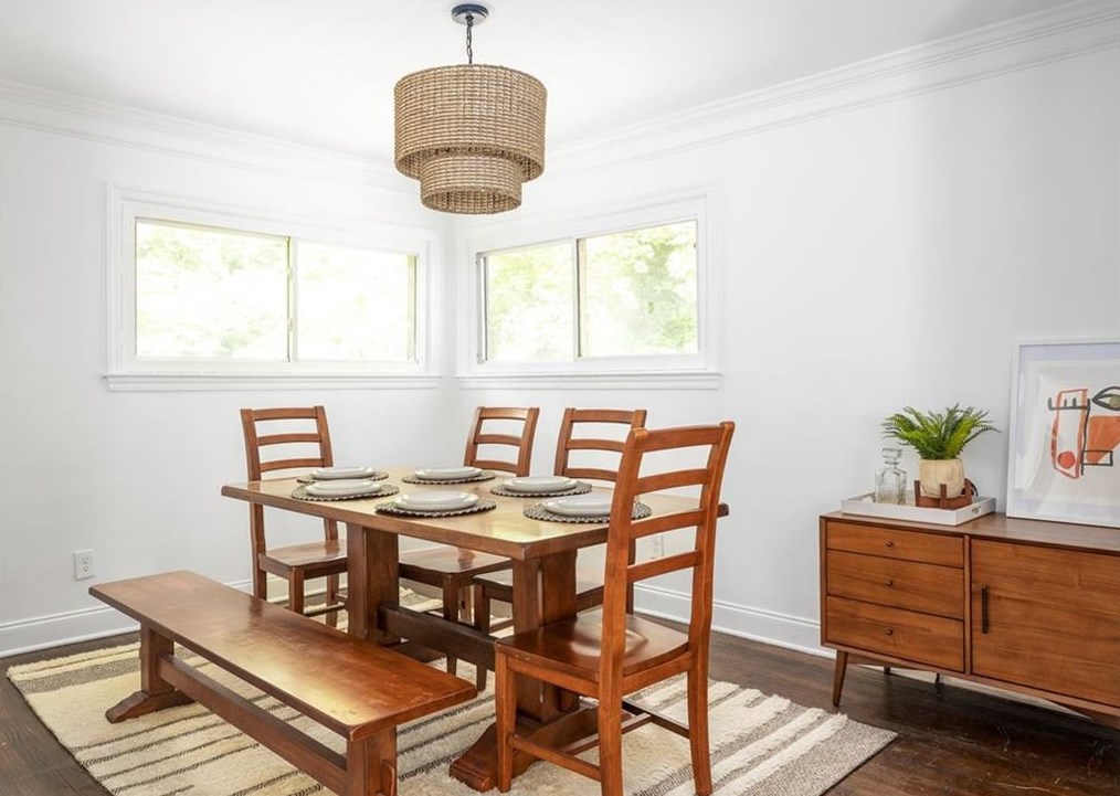 1531 Woodfern Dr, Decatur GA  30030-4534 exterior