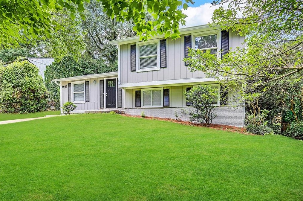 4982 Isle Royal Ct, Stone Mountain, GA 30088
