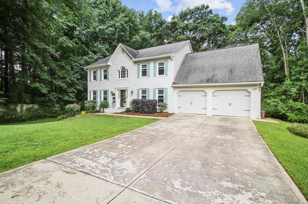 225 Connemara Dr Ne, Marietta, GA 30067