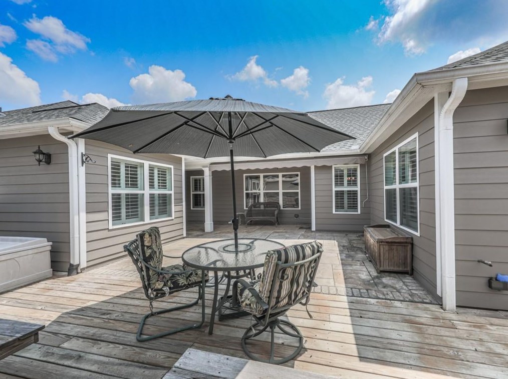 16 Nettlebrook Cv, Dallas GA  30132-9790 exterior