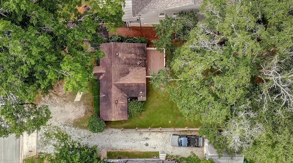 4230 Weaver St, Smyrna GA  30080-6422 exterior