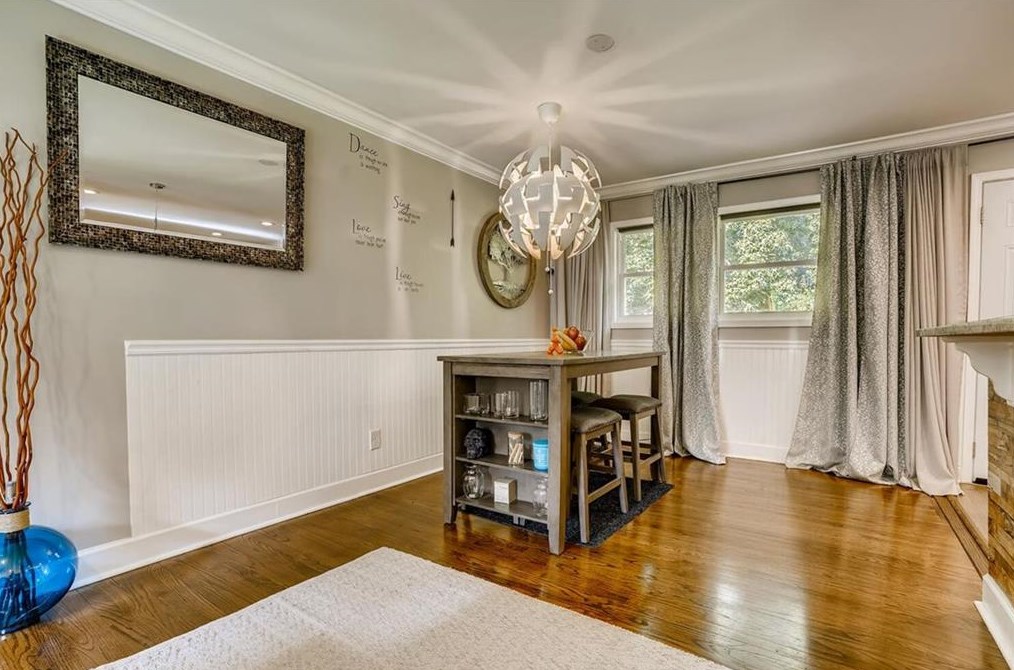 2144 Rosewood Rd, Decatur GA  30032-7173 exterior