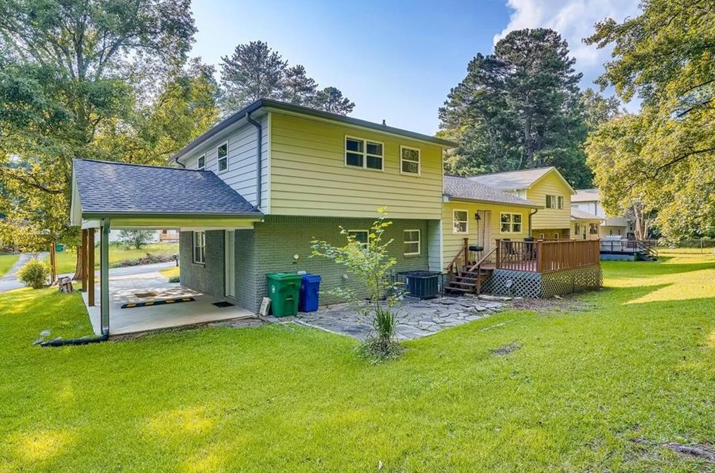 2144 Rosewood Rd, Decatur GA  30032-7173 exterior