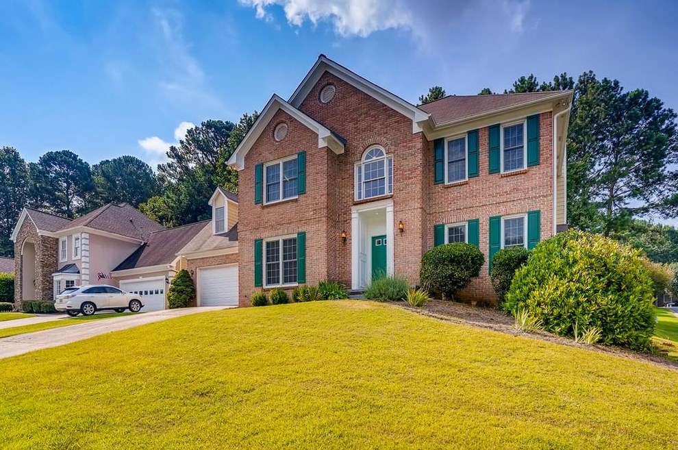 1645 Misty River Run, Roswell, GA 30076-4475