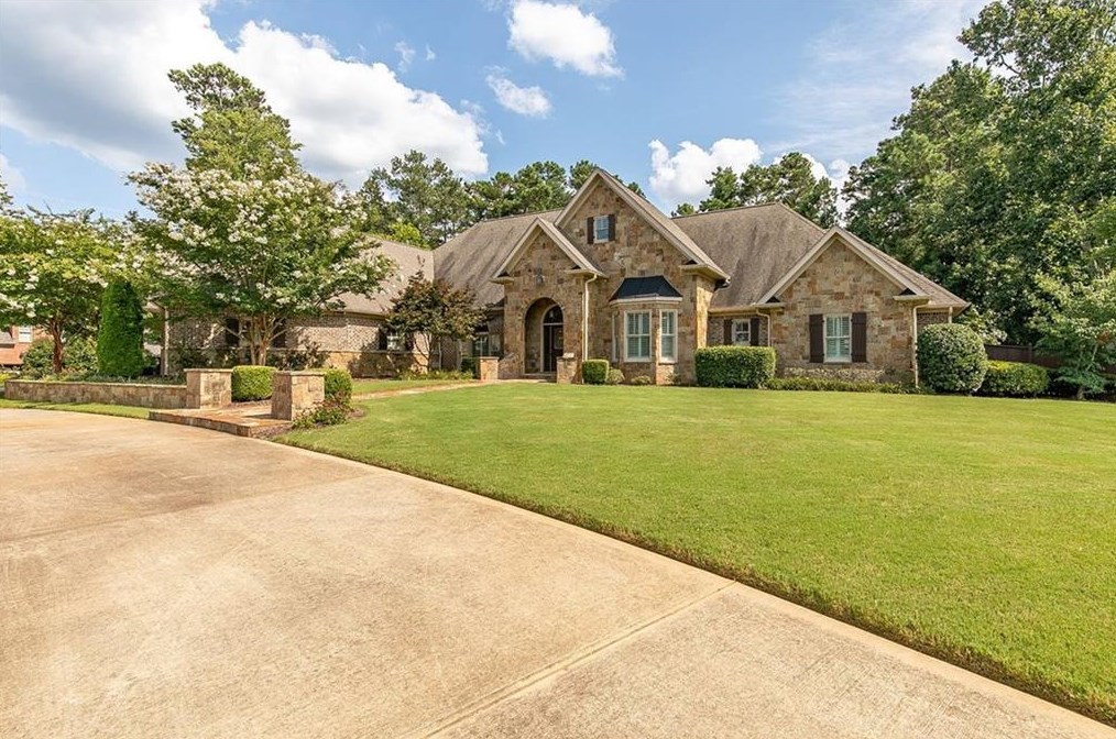 6273 Eagles Crest Dr, Acworth, GA 30101-1507