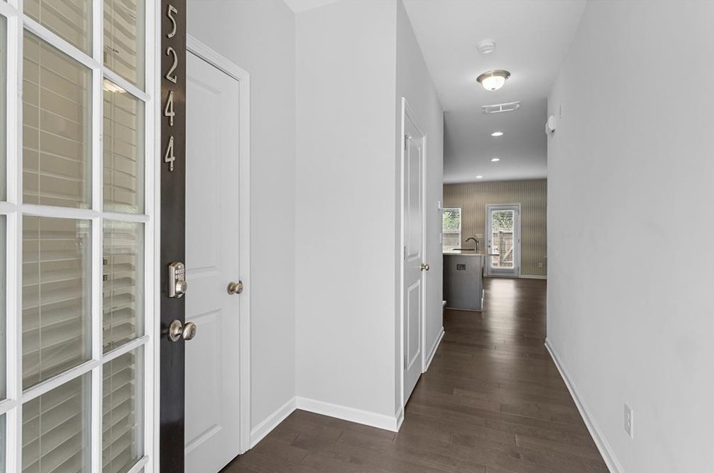 5244 Mill Way, Stone Mountain, GA 30083-1642