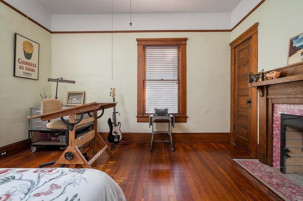 218 Evans Dr, Decatur GA  30030-3613 exterior