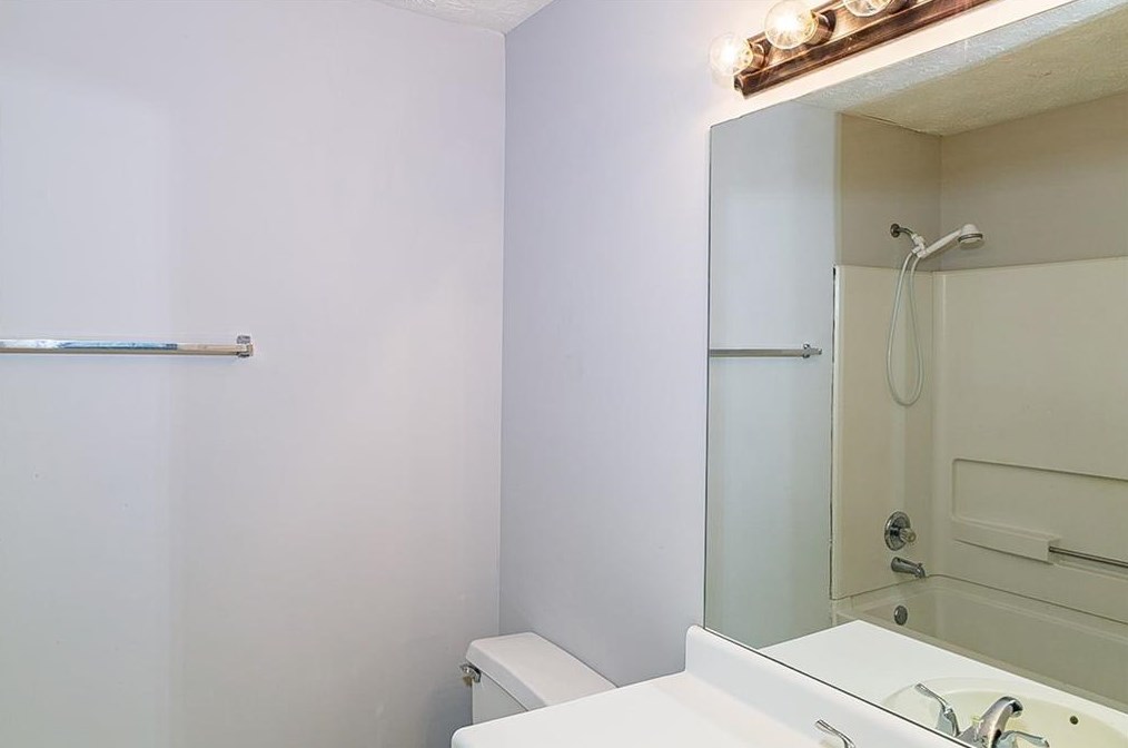 3209 Kingswood Pl, Decatur GA  30034-6715 exterior