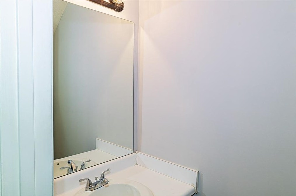 3209 Kingswood Pl, Decatur GA  30034-6715 exterior