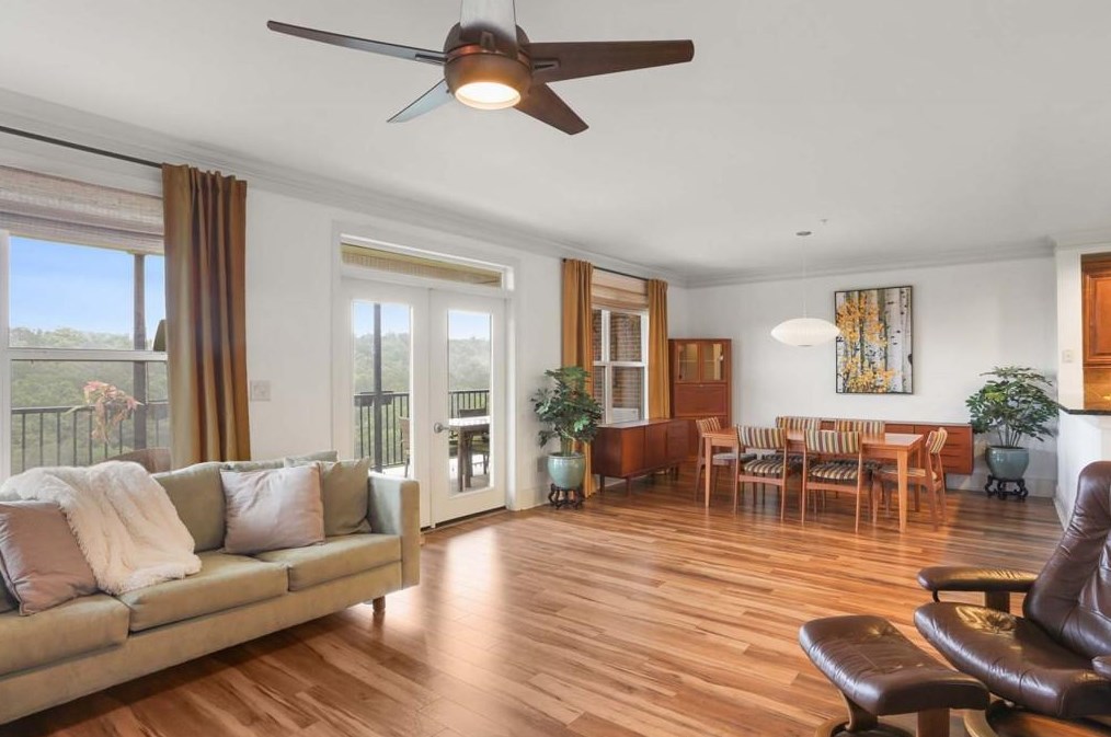 3250 Overland Dr, Roswell, GA 30075-8905