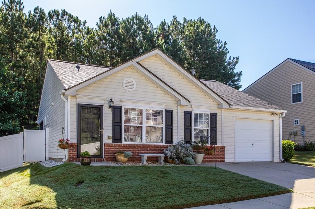 616 Spanish Oak Dr, Acworth, GA 30102-7624