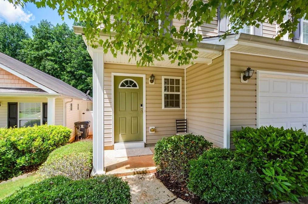 47 Topaz Dr, Dallas, GA 30132-9444