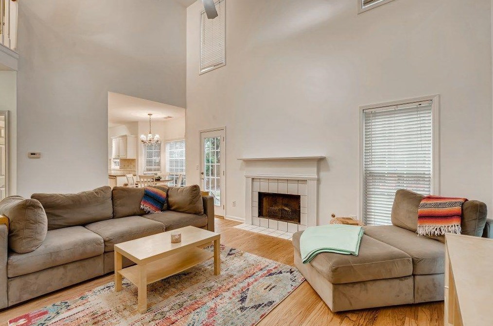 3000 Rosebrook Dr, Decatur GA  30033-3810 exterior