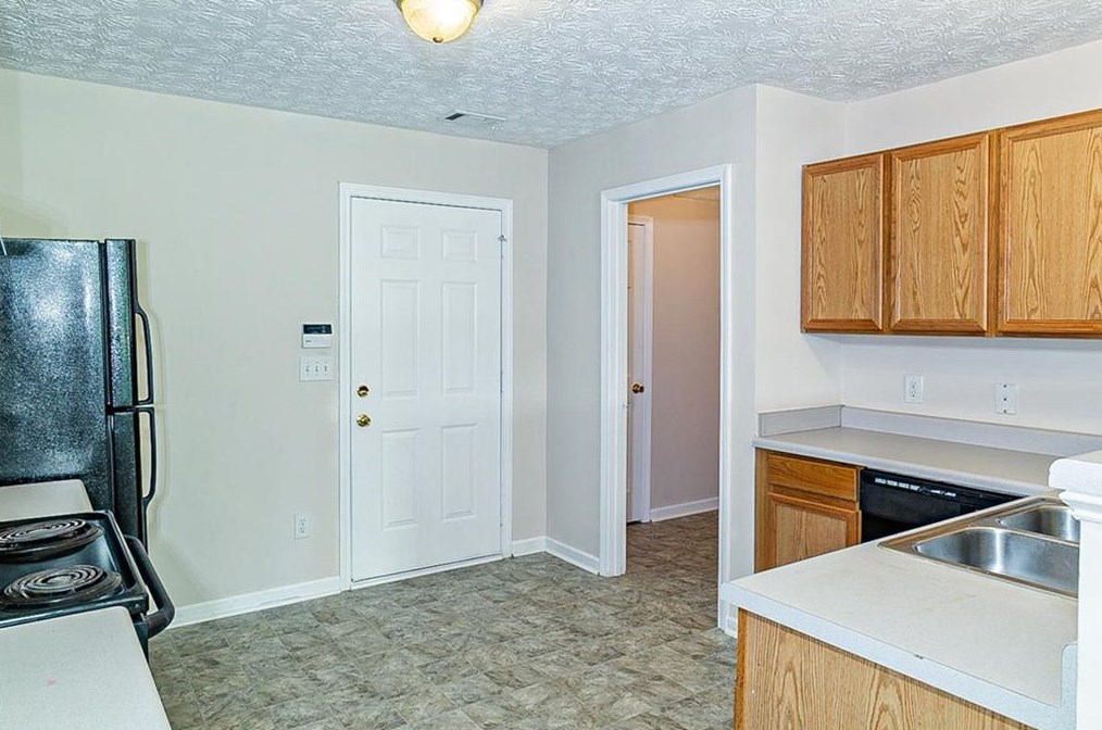 3753 Harvest Dr, Decatur GA  30034-5569 exterior