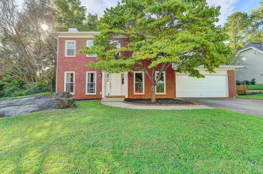 975 Bass Ct, Lawrenceville, GA 30043-5201