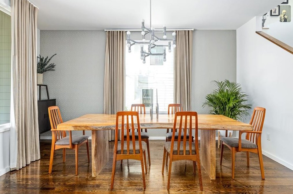 538 Lake Dr, Decatur GA  30030-3532 exterior