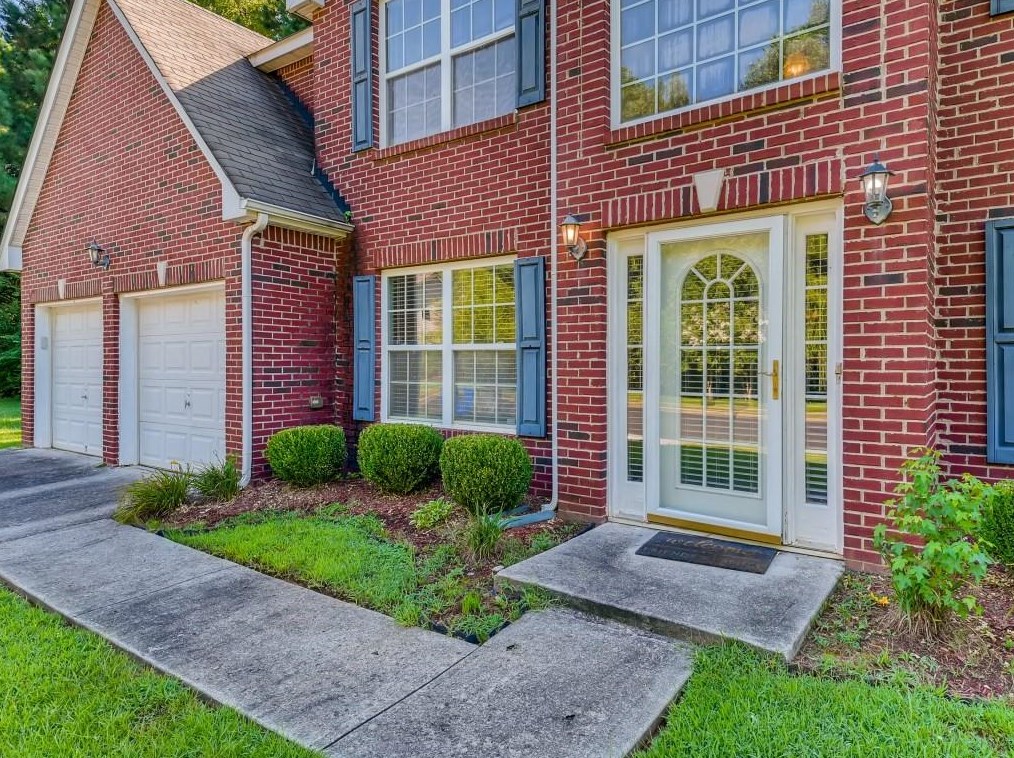 660 Buckingham Ter, Fairburn, GA 30213-6441