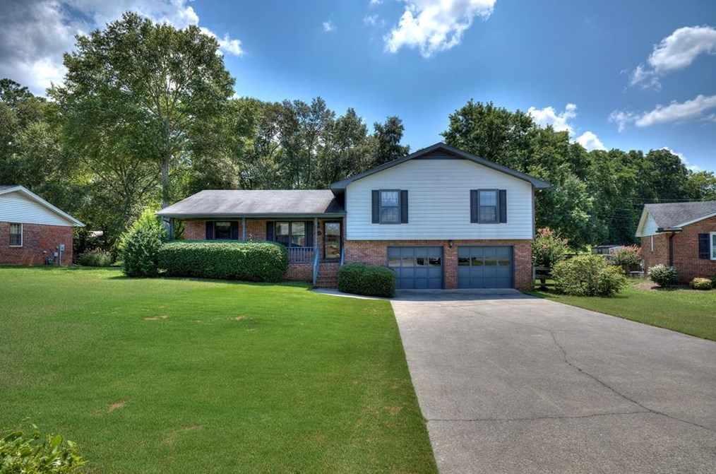 16 Wesley Trce, Euharlee, GA 30120-7900