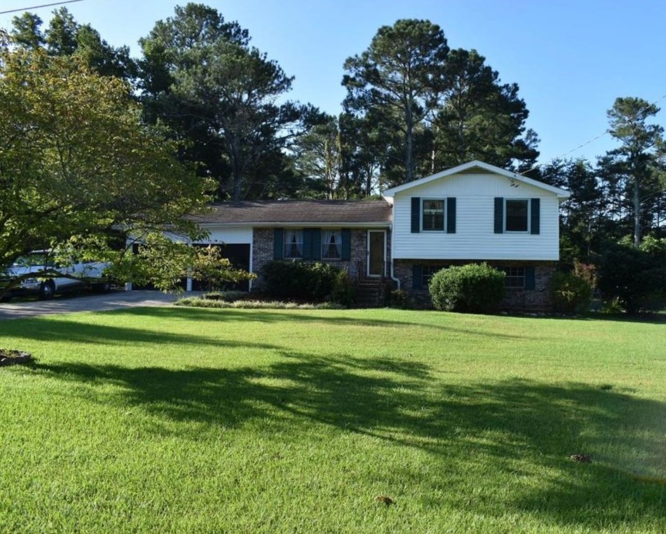 6115 Knights Ln, Douglasville, GA 30135-4739